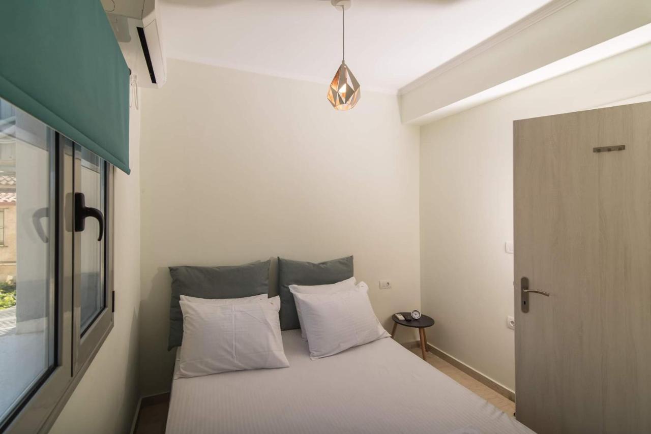 Alexandra'S Apartments - Port Of Zante Exterior photo