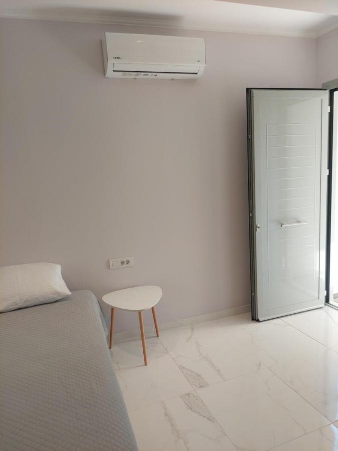 Alexandra'S Apartments - Port Of Zante Exterior photo